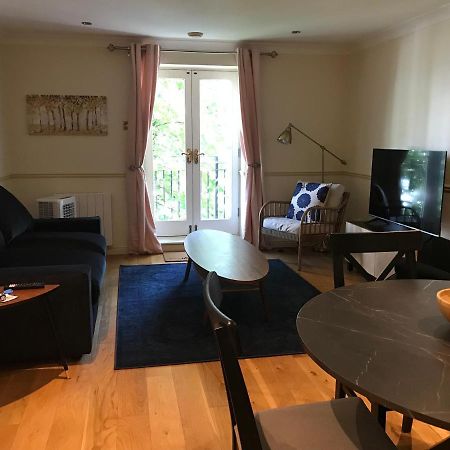Key & Flowers - Kensington Residence 1 Лондон Екстериор снимка