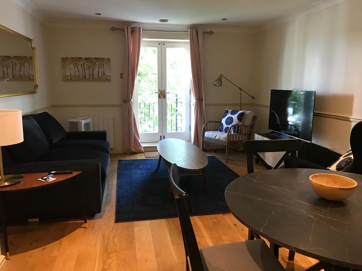 Key & Flowers - Kensington Residence 1 Лондон Екстериор снимка
